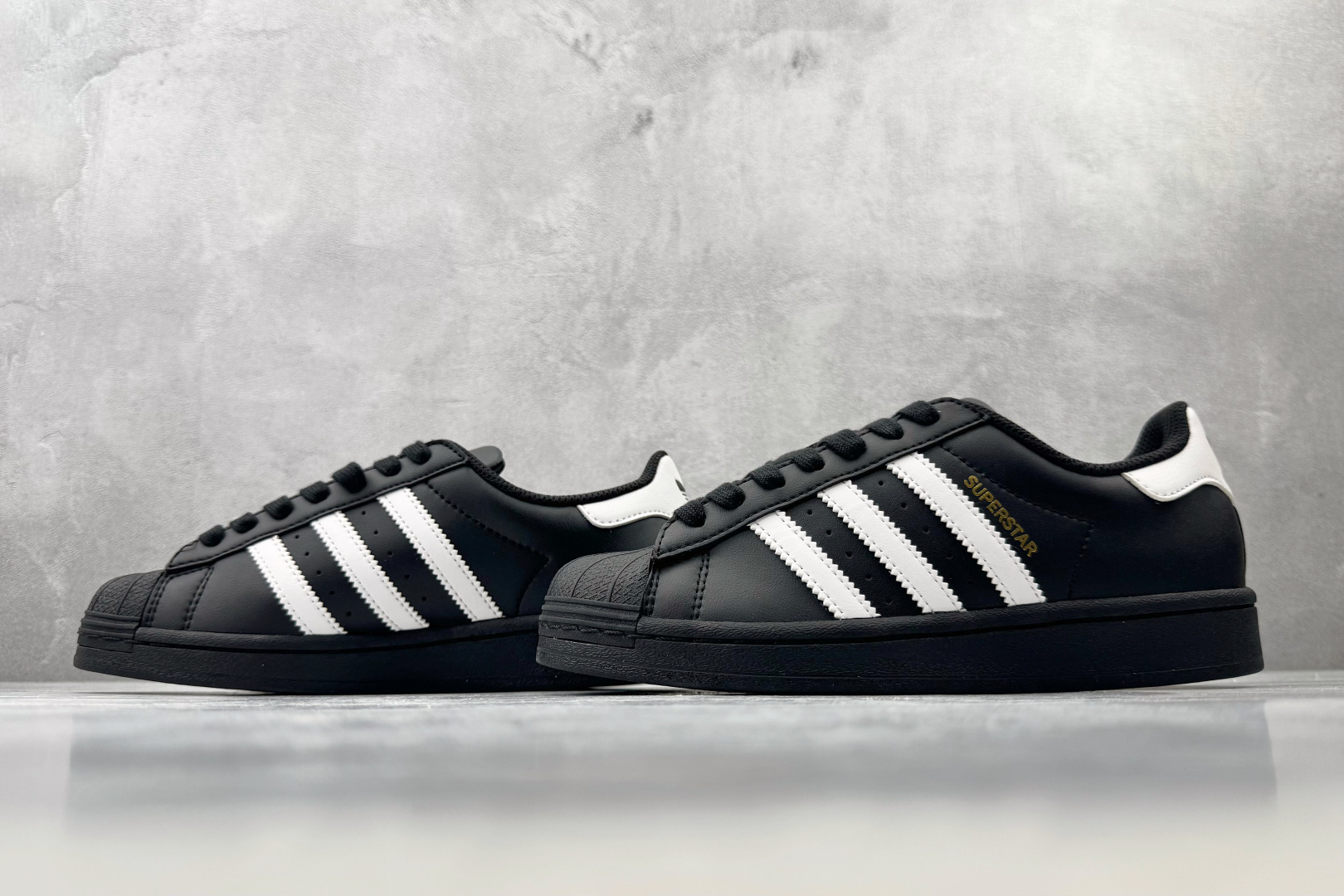 adidas originals Superstar 2 黑白色 货号:EG4959 尺码:35.5 36 36.5 3 adidas originals Superstar 2 黑白色 货号:EG4959 尺码:35.5 36 36.5 3