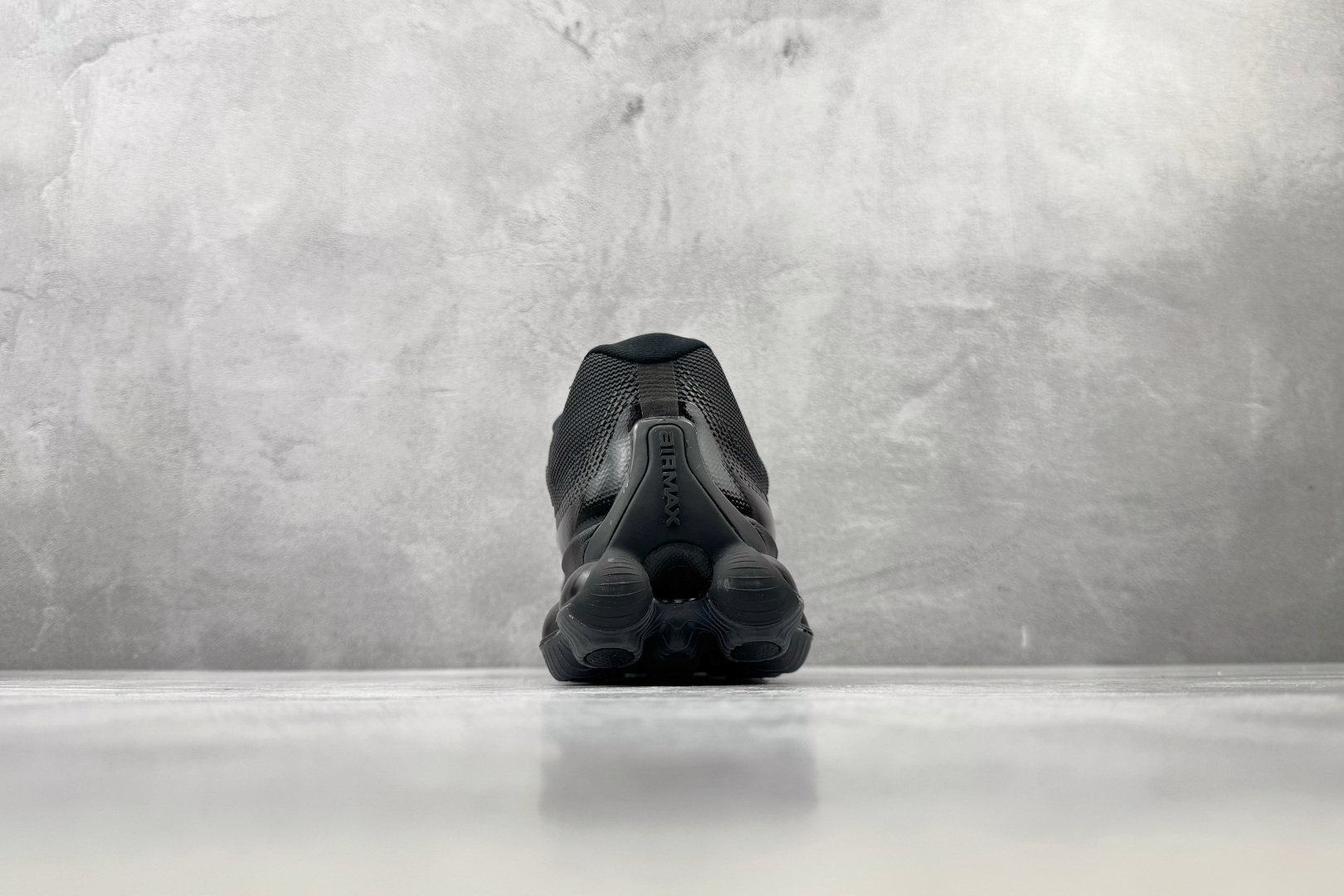 LJ渠道 Nike AIR LIQUID MAX 黑色 货号：IQ7634-003 尺码：36 36.5 37.5 38
