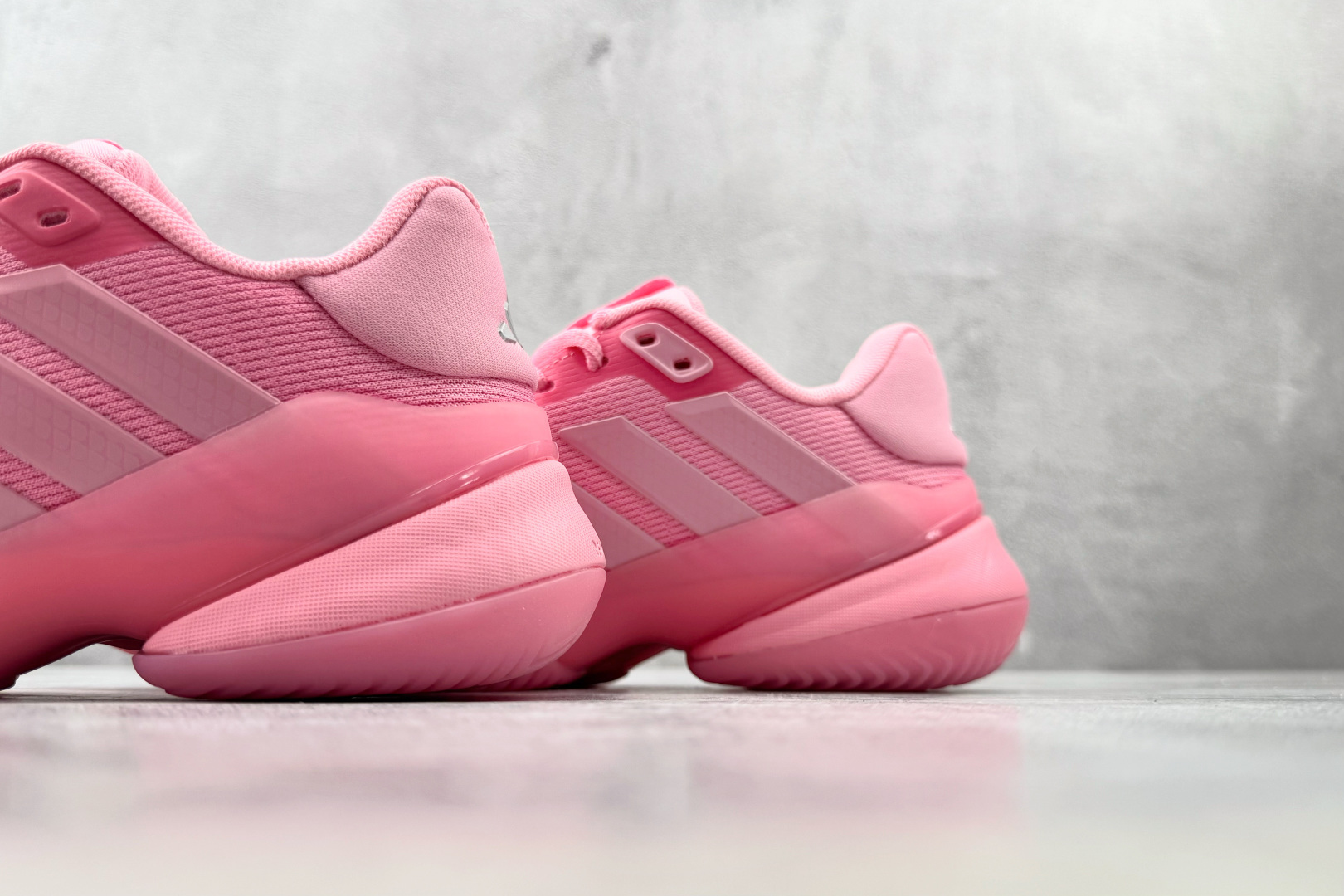 3A adidas BARRICADE 14 极乐粉 货号：KI3449 尺码：36 36.5 37.5 38 38.5