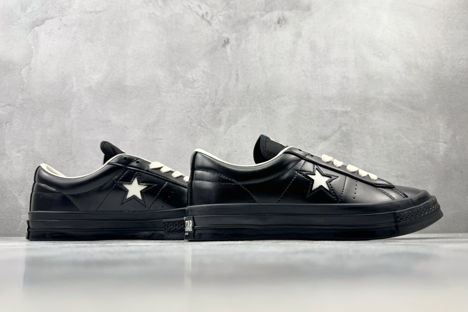 【H版】 Converse ONE STAR J 黑白 • 星星贴片车缝针距统一 尖角走线圆润 不断线跳针 • 严格拉帮