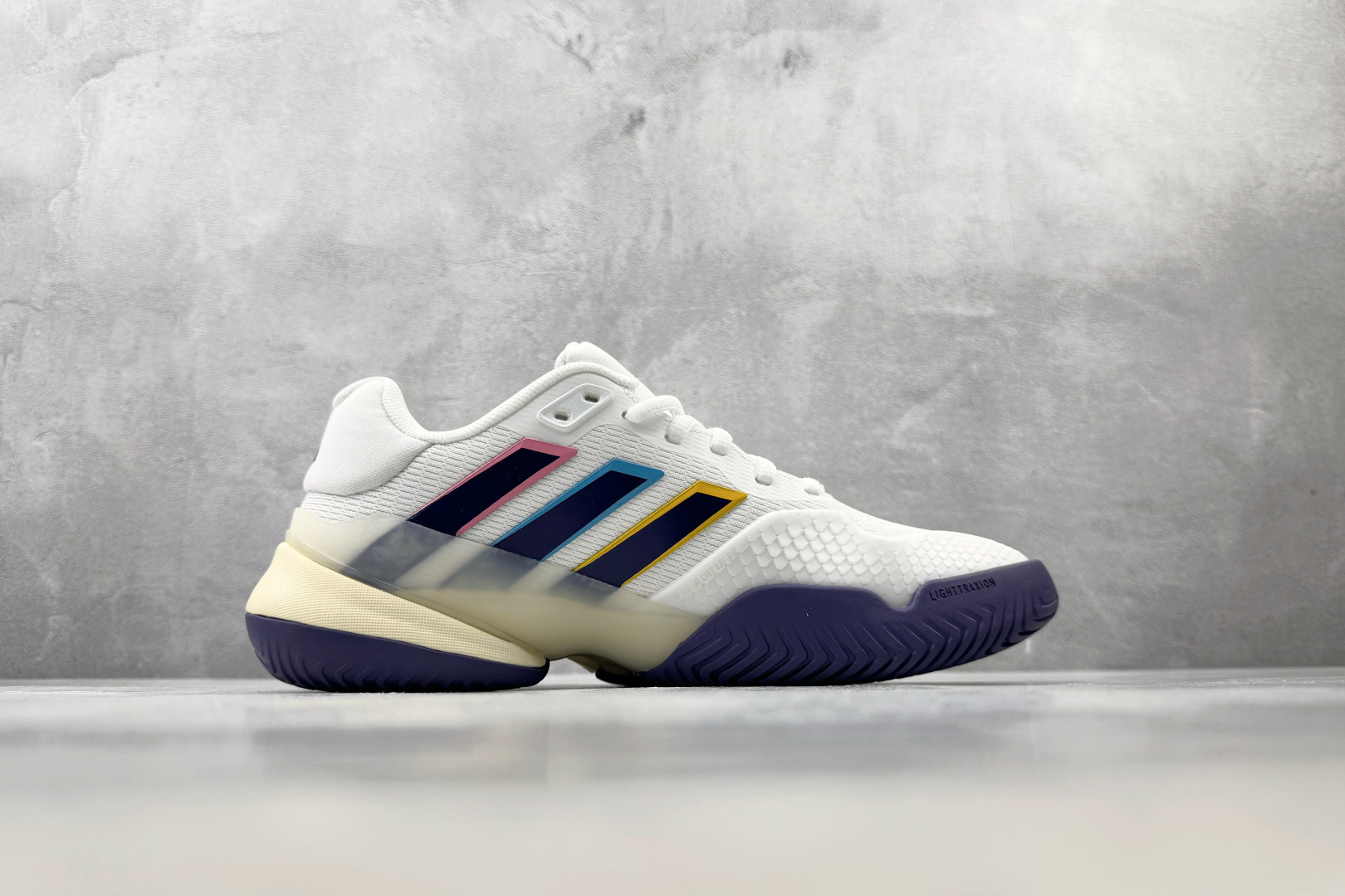 3A adidas BARRICADE 14 白紫 货号：KK3854 尺码：36 36.5 37.5 38 38.5 