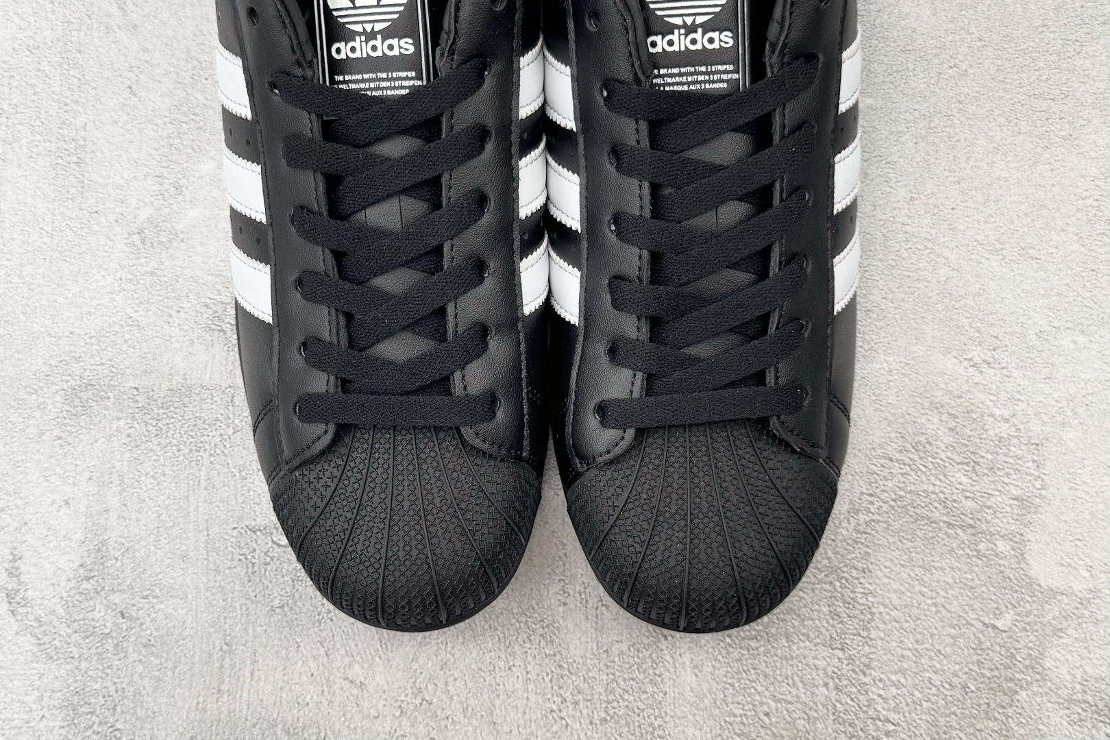 DH adidas originals SUPERSTAR Lo Pro 黑色 货号：KI6824 尺码：35.5 36