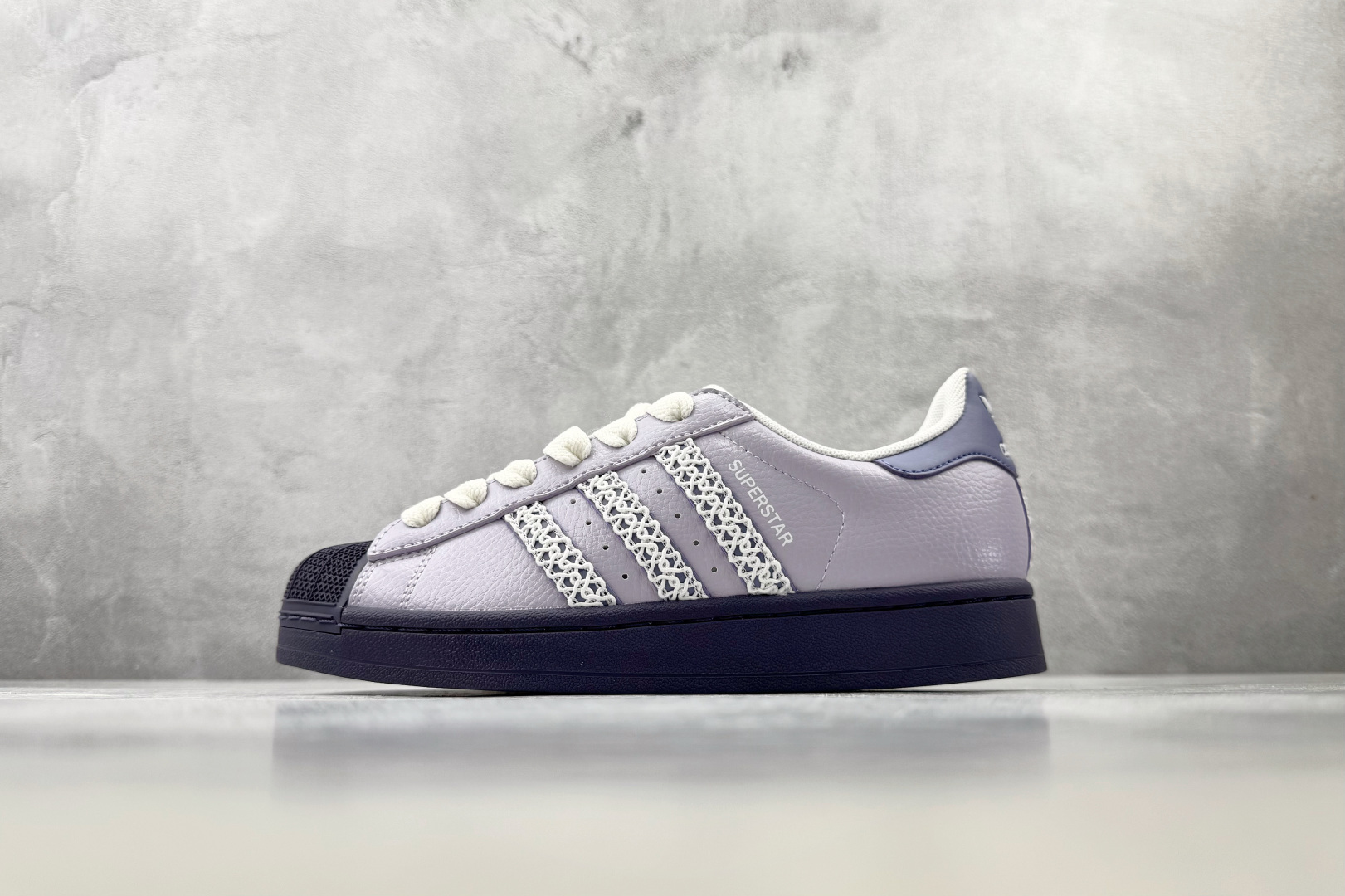 adidas originals Superstar 2 紫色 货号：KJ4210 尺码：35.5 36 36.5 37
