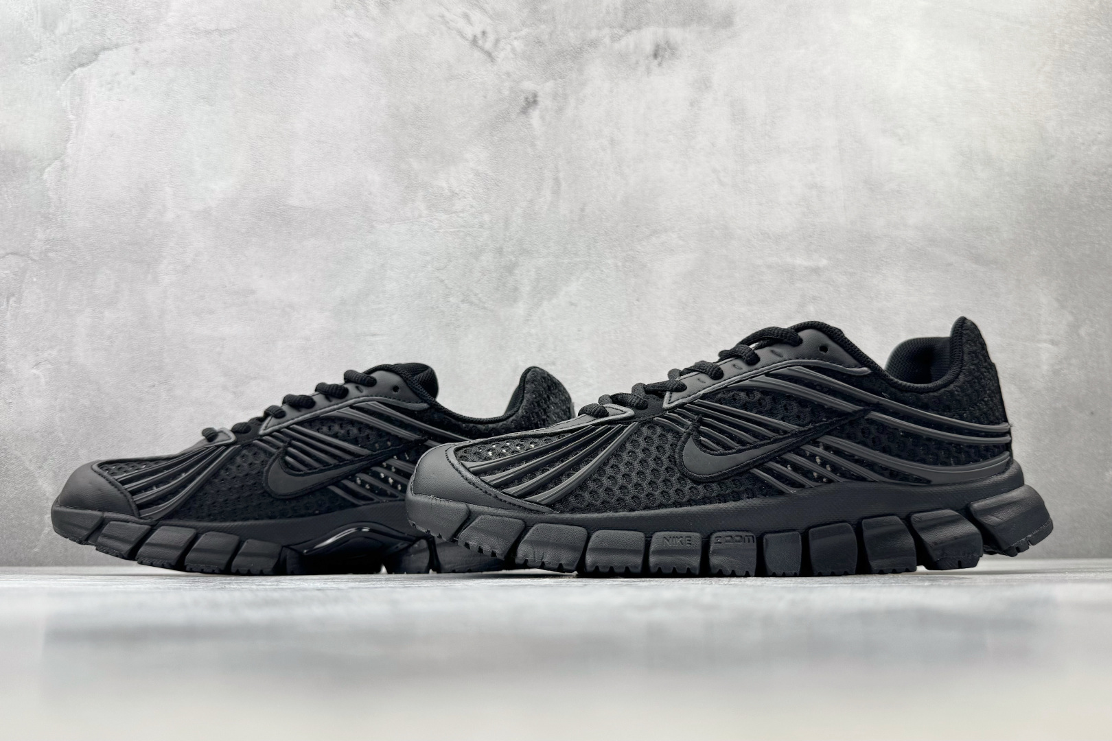 ST Nike Zoom Skylon 11 黑色 货号：IU1869-002 尺码：36 36.5 37.5 38 3