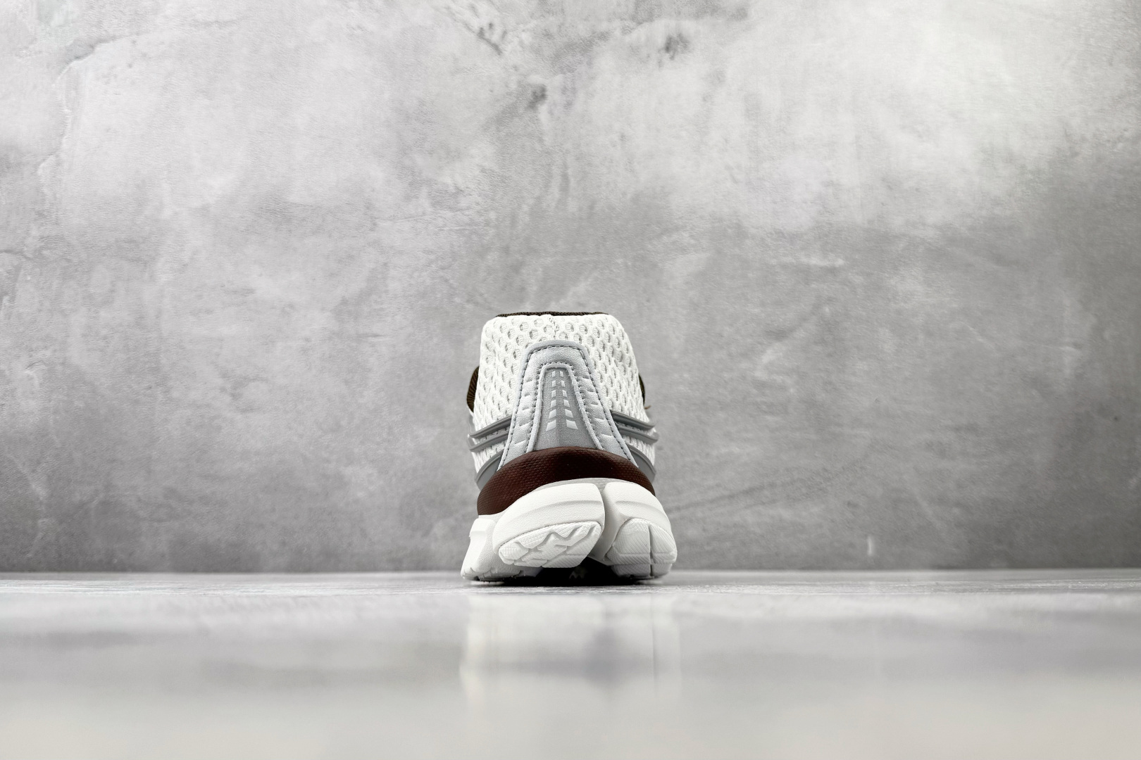 ST Nike Zoom Skylon 11 黑白 货号：IU7360-102 尺码：36 36.5 37.5 38 3