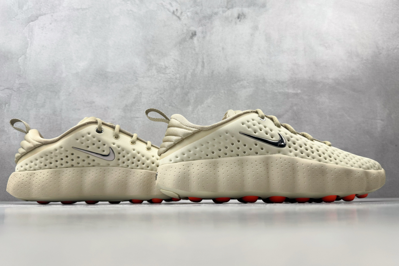 PK  Nike Mind 002 幻影灰 货号：HQ4308-004 尺码：36 36.5 37 38.5 39 40