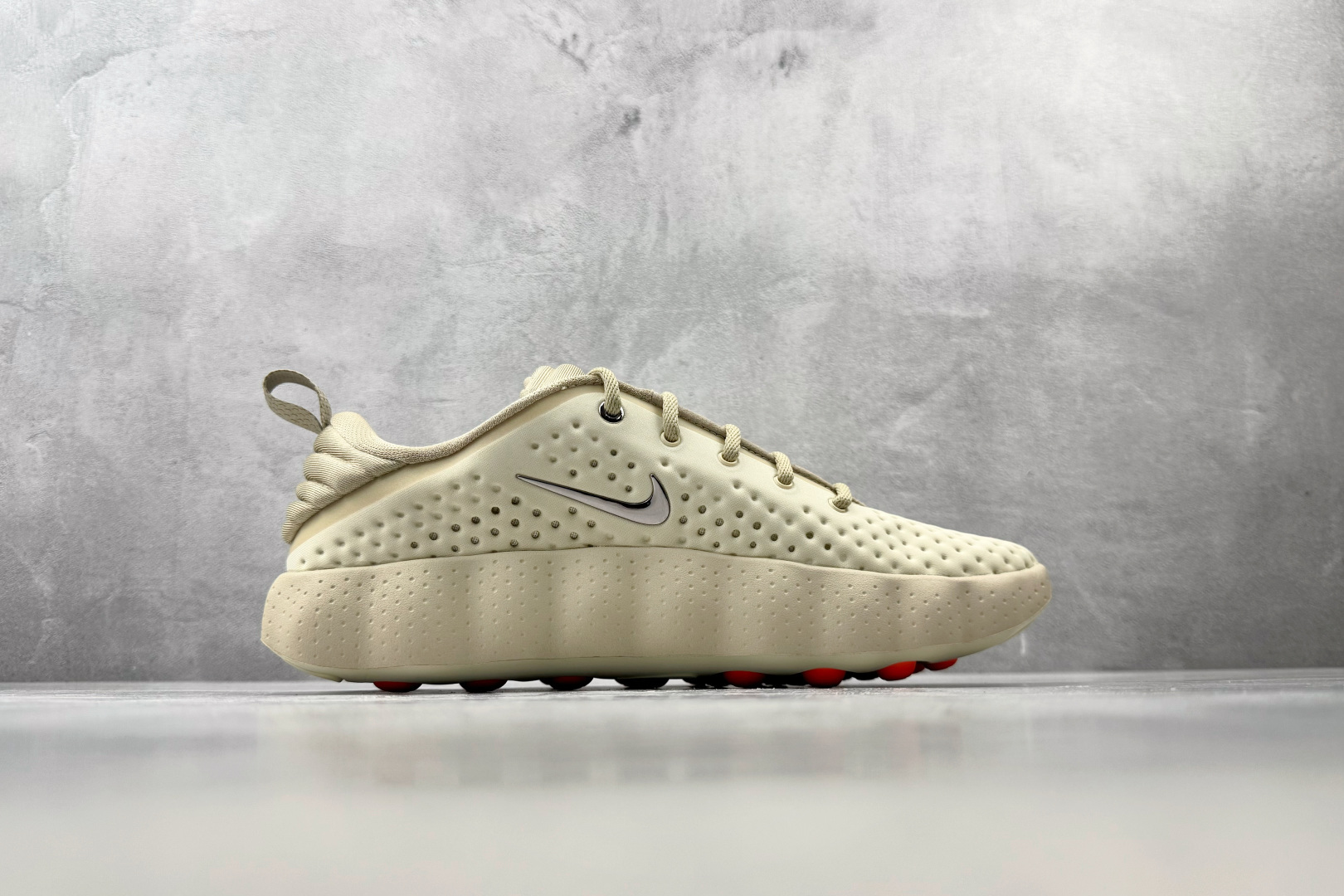 PK  Nike Mind 002 幻影灰 货号：HQ4308-004 尺码：36 36.5 37 38.5 39 40