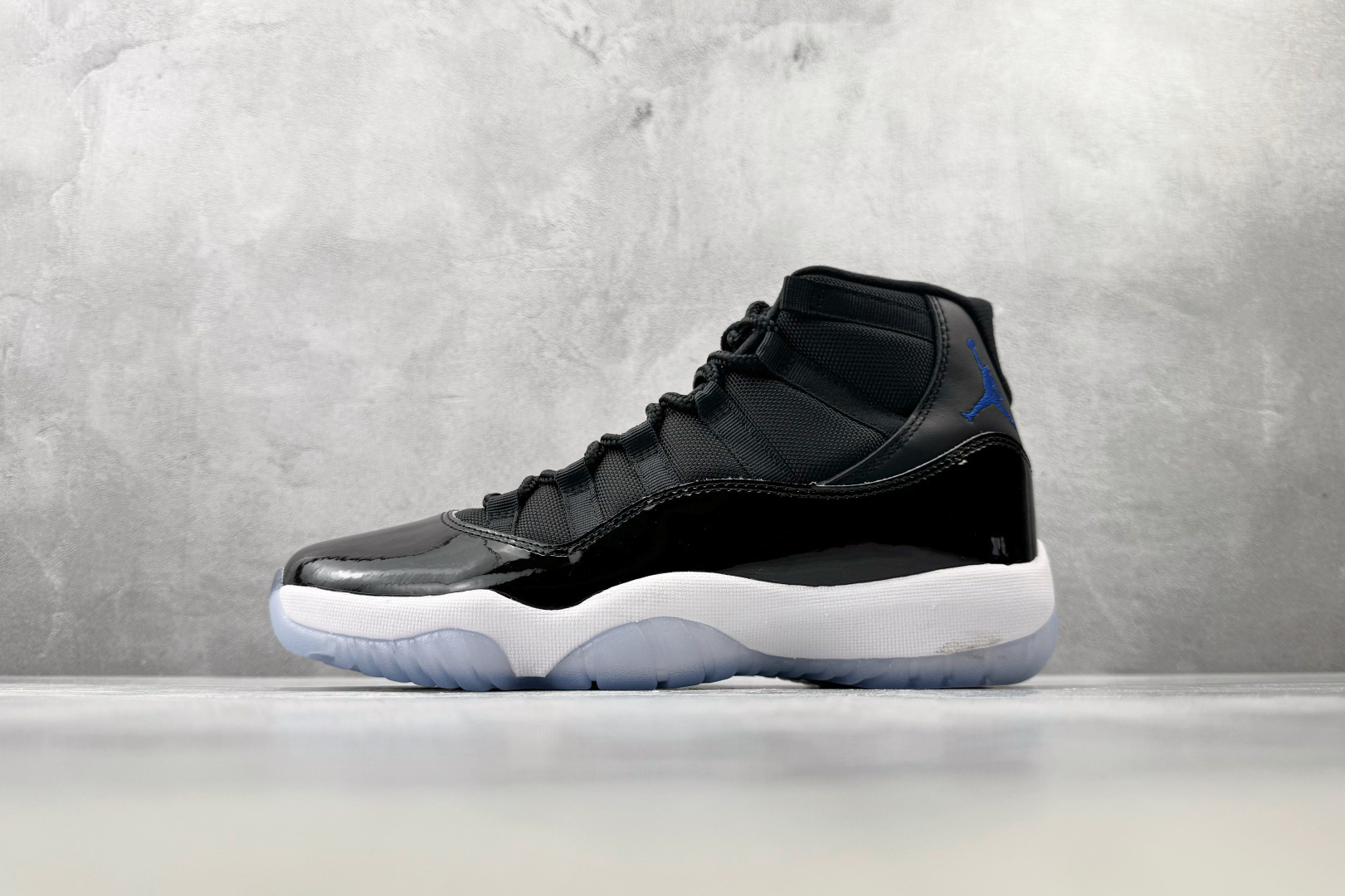 OG 顶级纯原 Jordan Air Jordan 11 复刻 空中大灌篮 黑蓝 货号：-003 尺码：36 36.5 