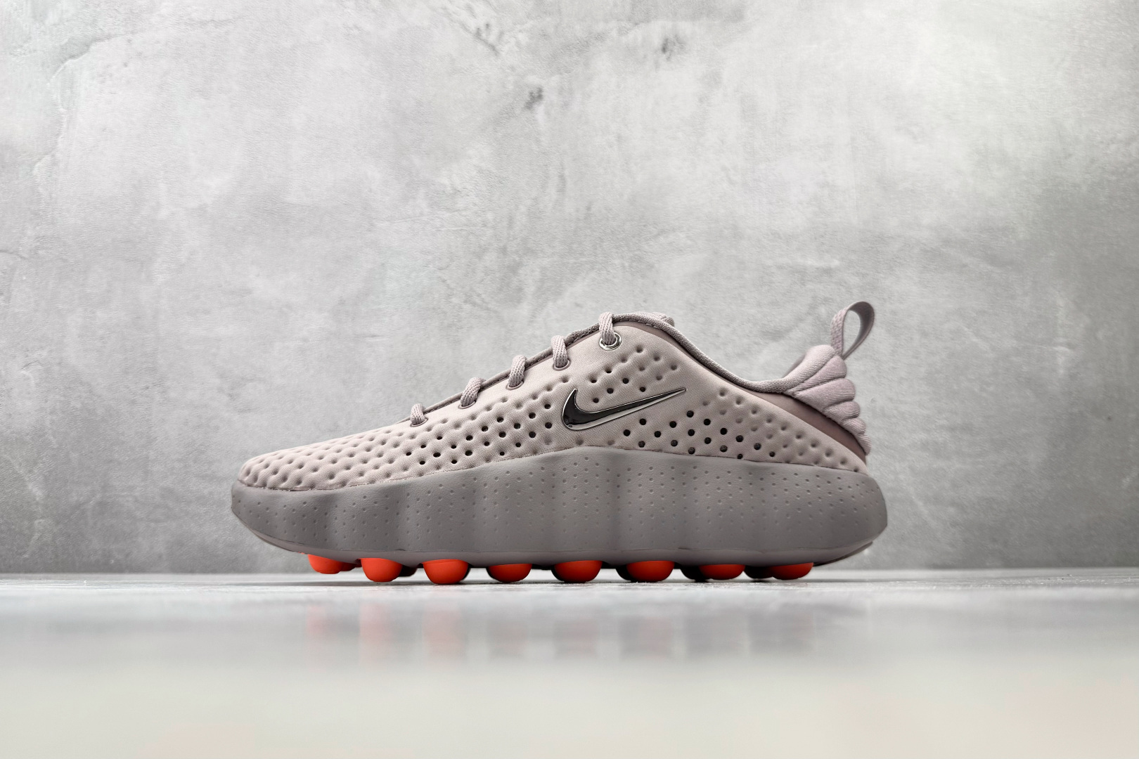 PK  全新工厂开发 Nike Mind 002 紫色 货号：HQ4310 200 尺码：36 36.5 37 38.5