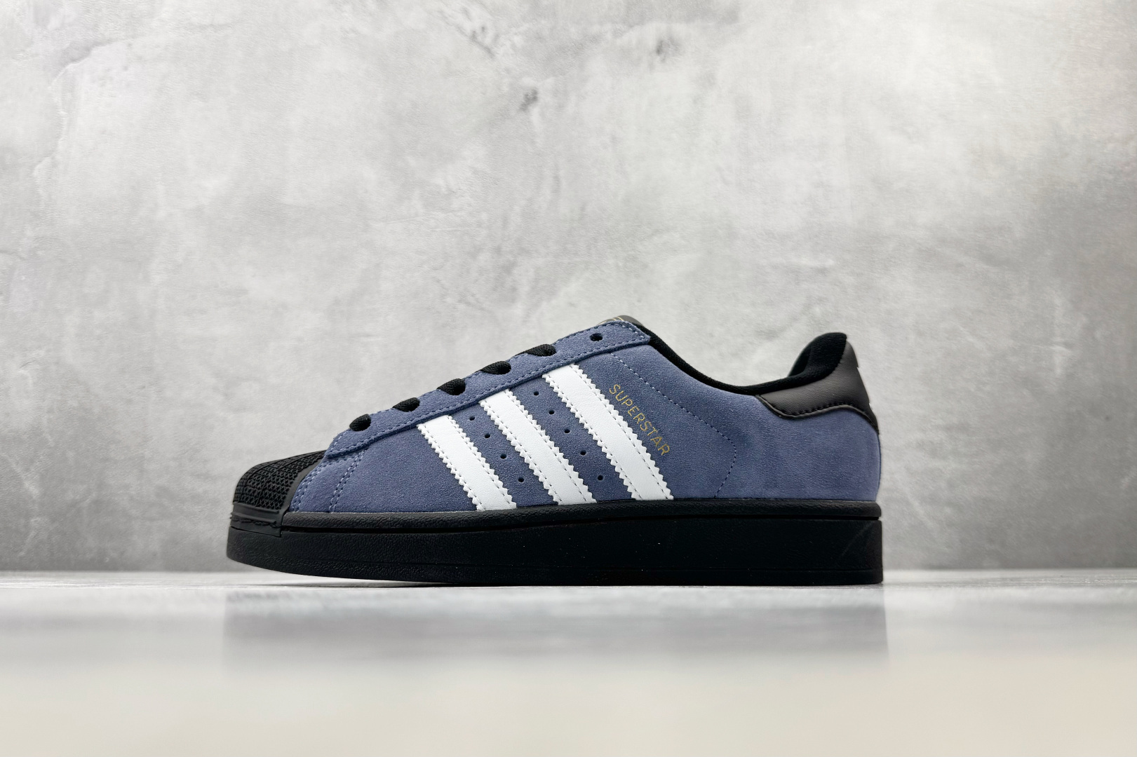 DH adidas originals Superstar 2 墨水蓝 货号：KJ4613 尺码：35.5 36 36.