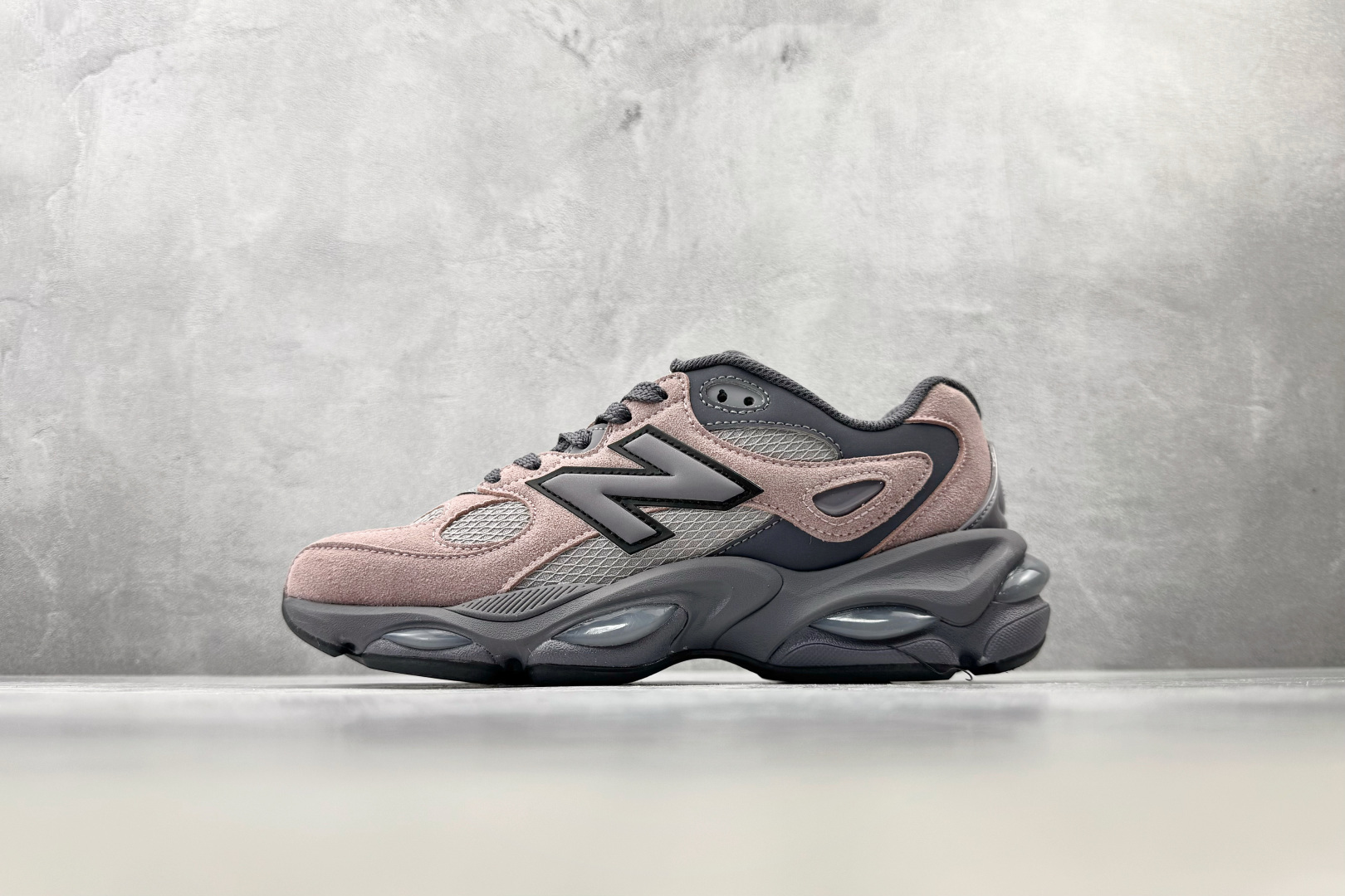 FC 纯原出品 New Balance NB 983 棕红 货号：U9832UH 尺码：36 36.5 37.5 38 