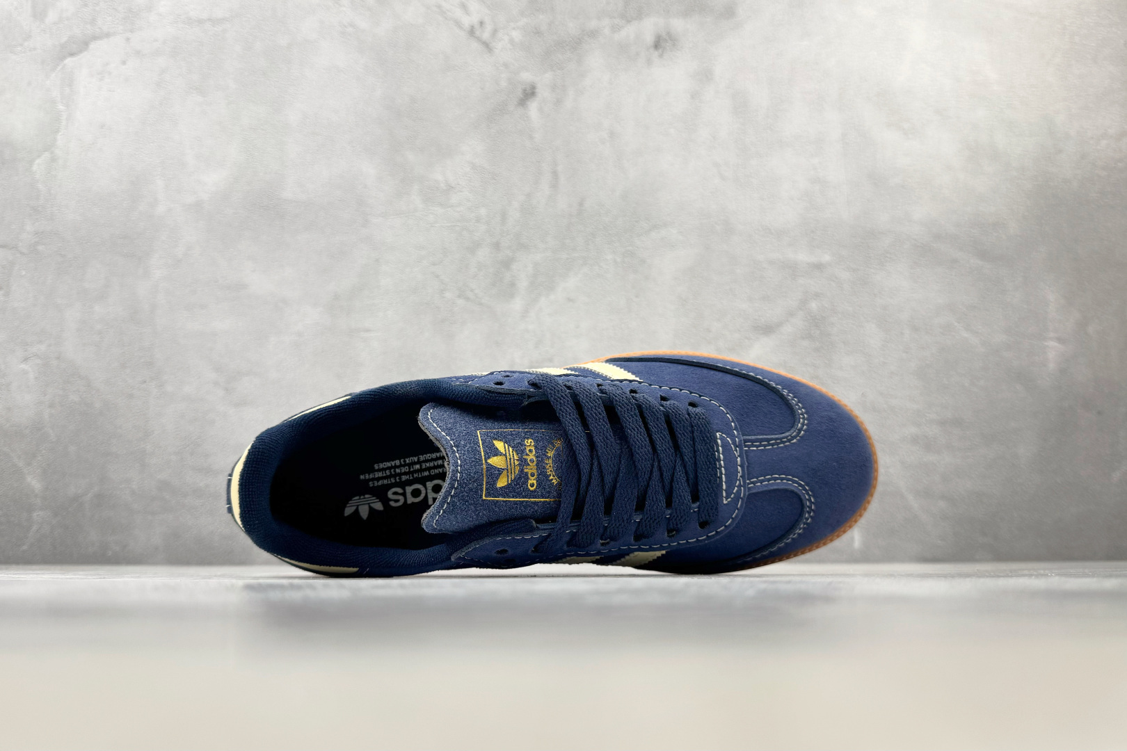 R 版出口订单 adidas originals SAMBA OG 蓝白 货号：KH9784 尺码：35.5 36 36