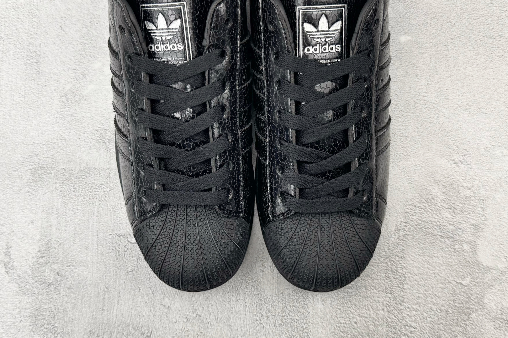 DH adidas originals SUPERSTAR LO PRO 黑色 货号：H3881 尺码：35.5 36 