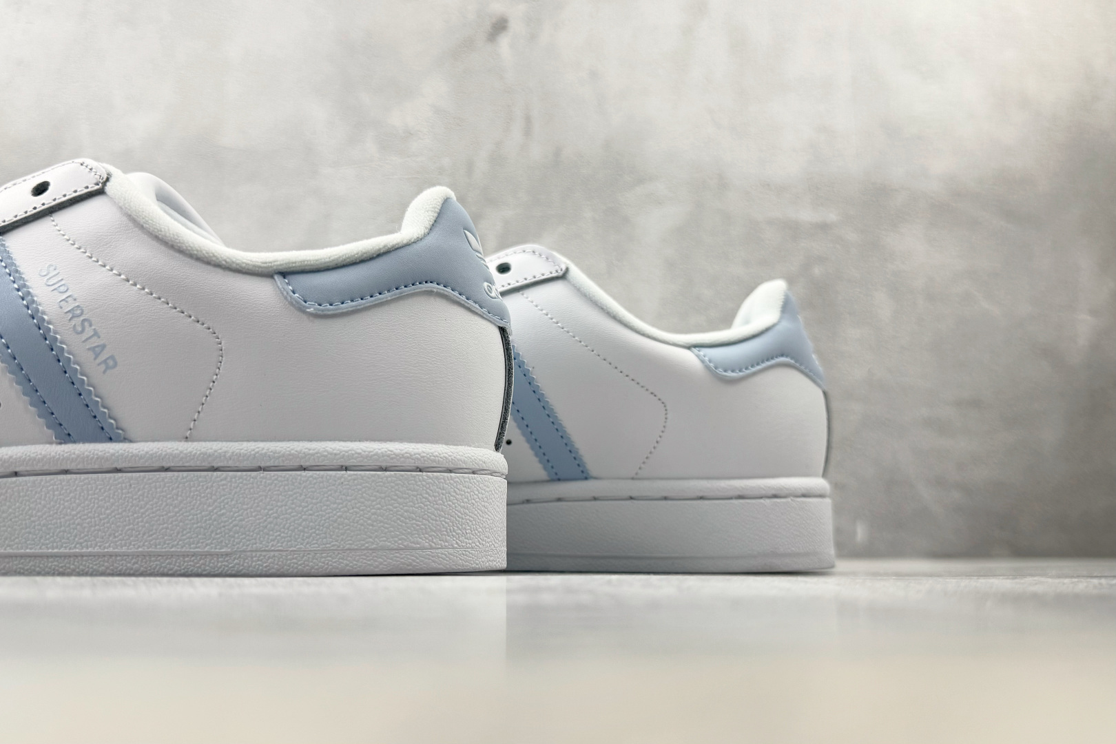 DH adidas originals Superstar 2 白蓝 货号：JR9864 尺码：35.5 36 36.5