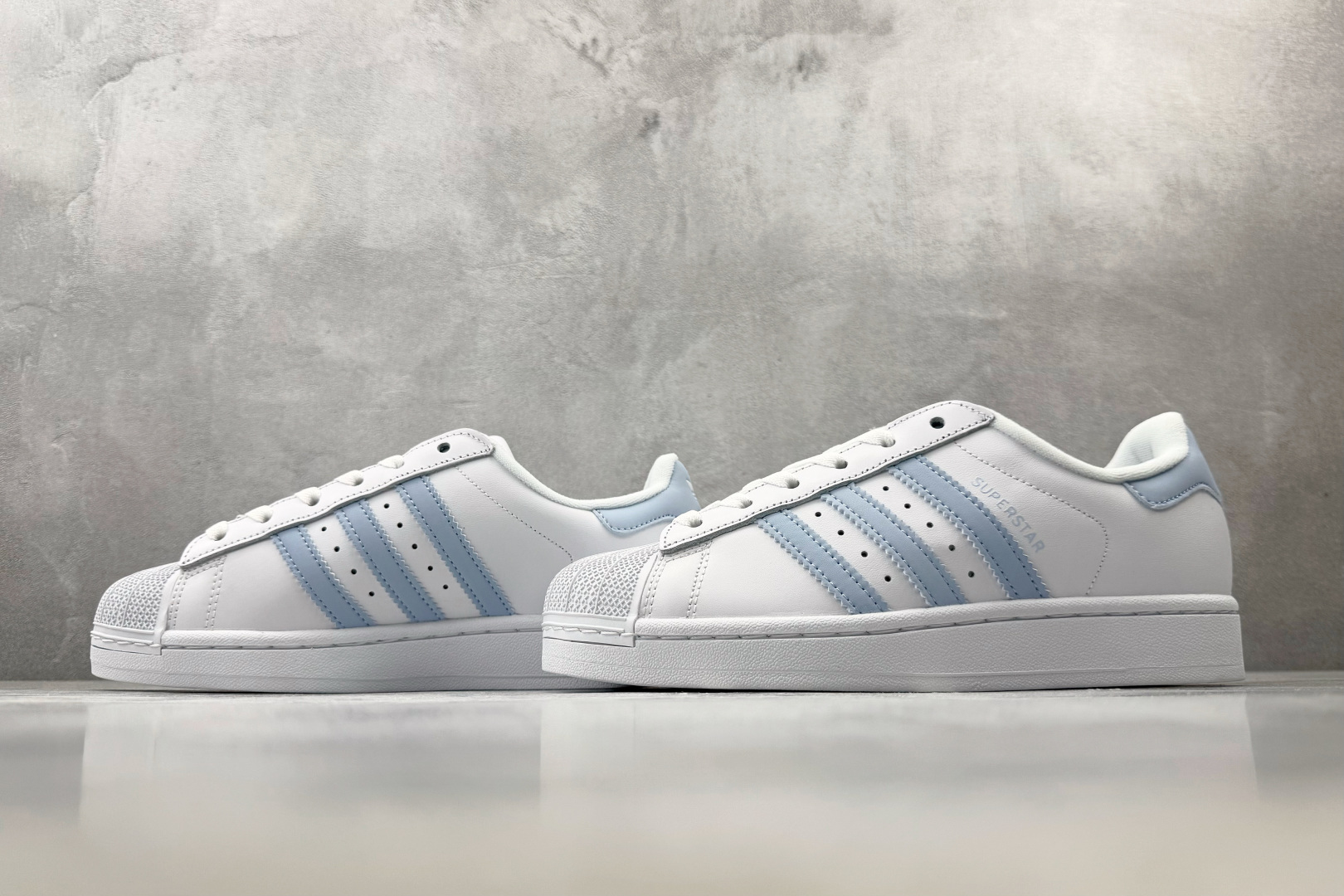 DH adidas originals Superstar 2 白蓝 货号：JR9864 尺码：35.5 36 36.5