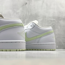 K版 综合版 Jordan Air Jordan 1 黄白 货号:DC0774-115 尺码:36 36.5 37.5 K版 综合版 Jordan Air Jordan 1 黄白 货号:DC0774-115 尺码:36 36.5 37.5