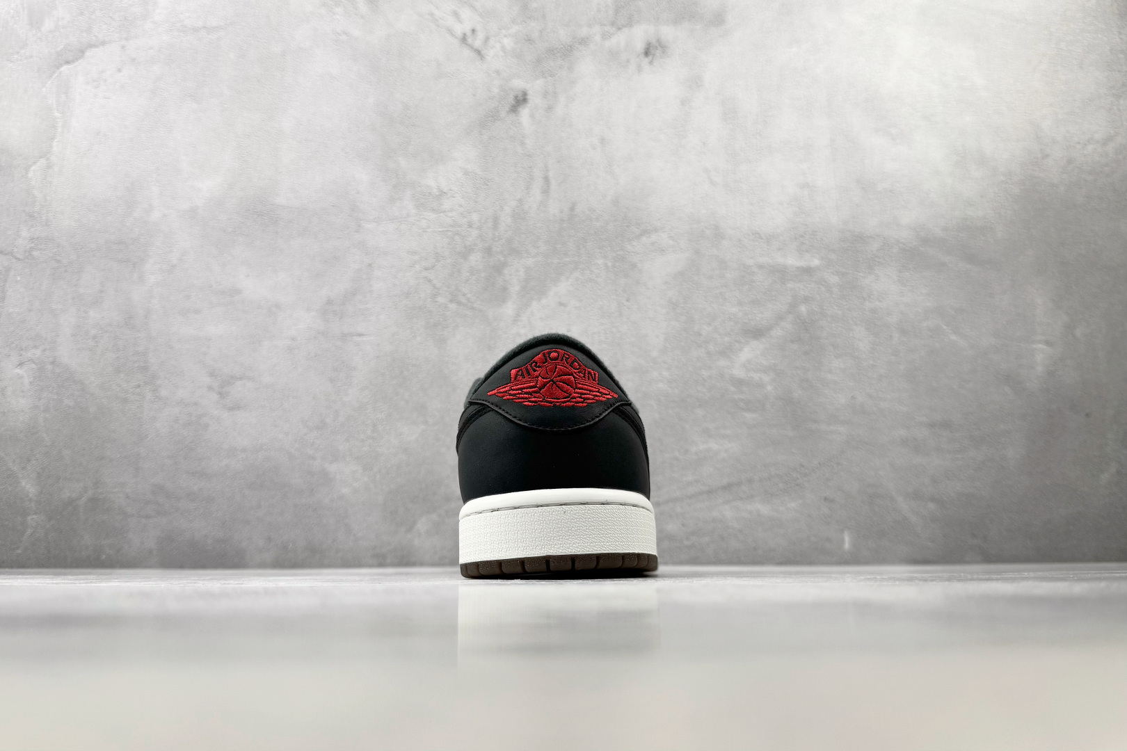 K版 综合版 Jordan Air Jordan 1 OG LS "Laser" 黑红 货号：IV6750-001 尺码