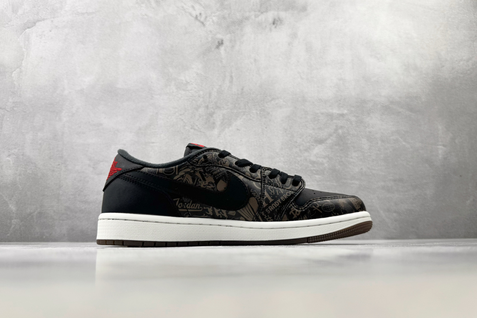 K版 综合版 Jordan Air Jordan 1 OG LS "Laser" 黑红 货号：IV6750-001 尺码