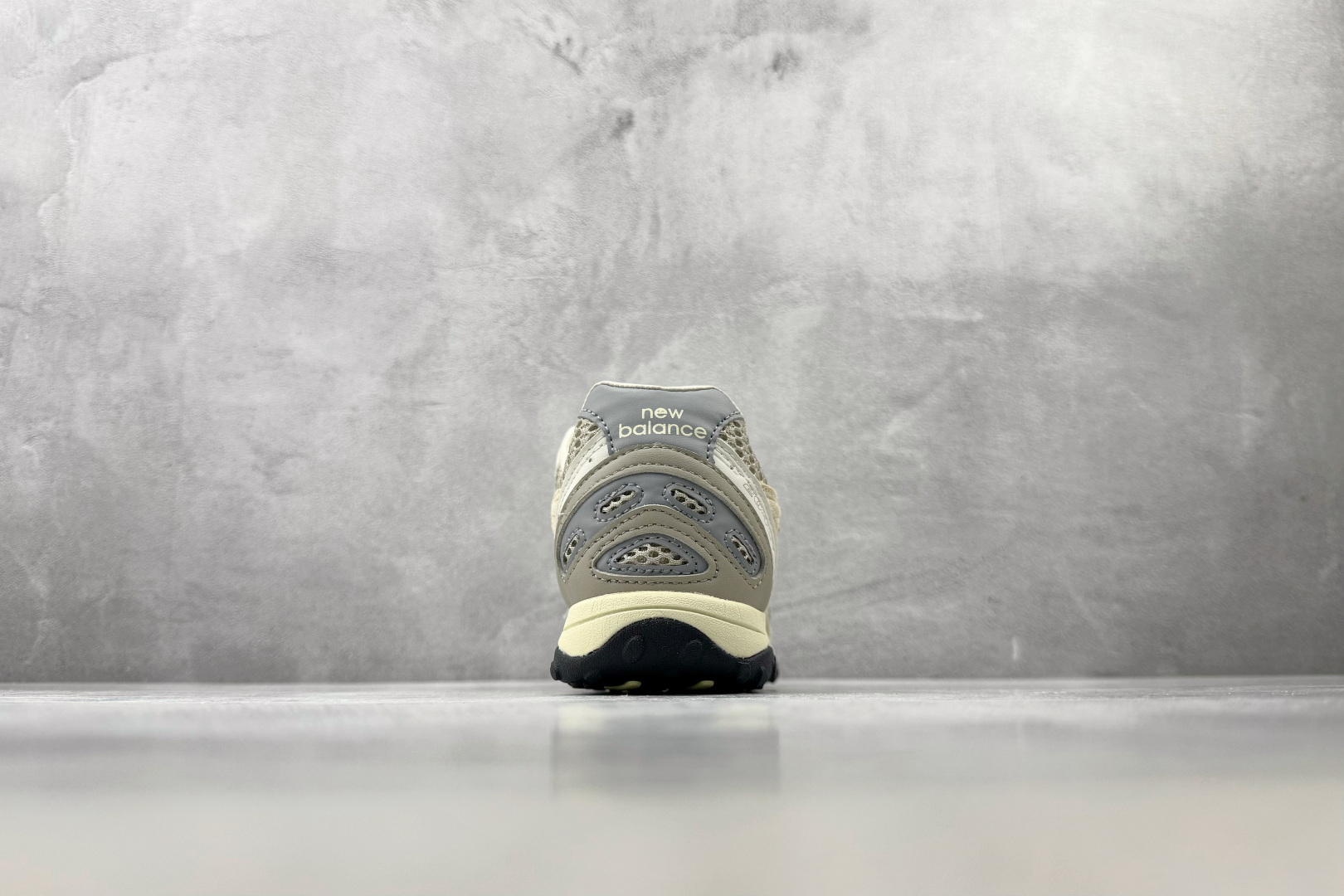 FC 纯原出品 New Balance 204L 米绿 货号：U204L7YU 尺码：36 36.5 37.5 38 3