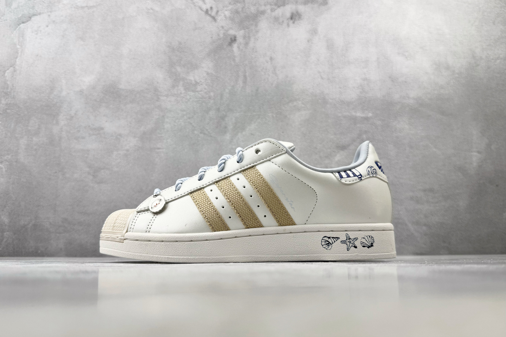 XP/H11 平台专供 adidas originals SUPERSTAR 2 亮白 货号: LB9763 尺码：35
