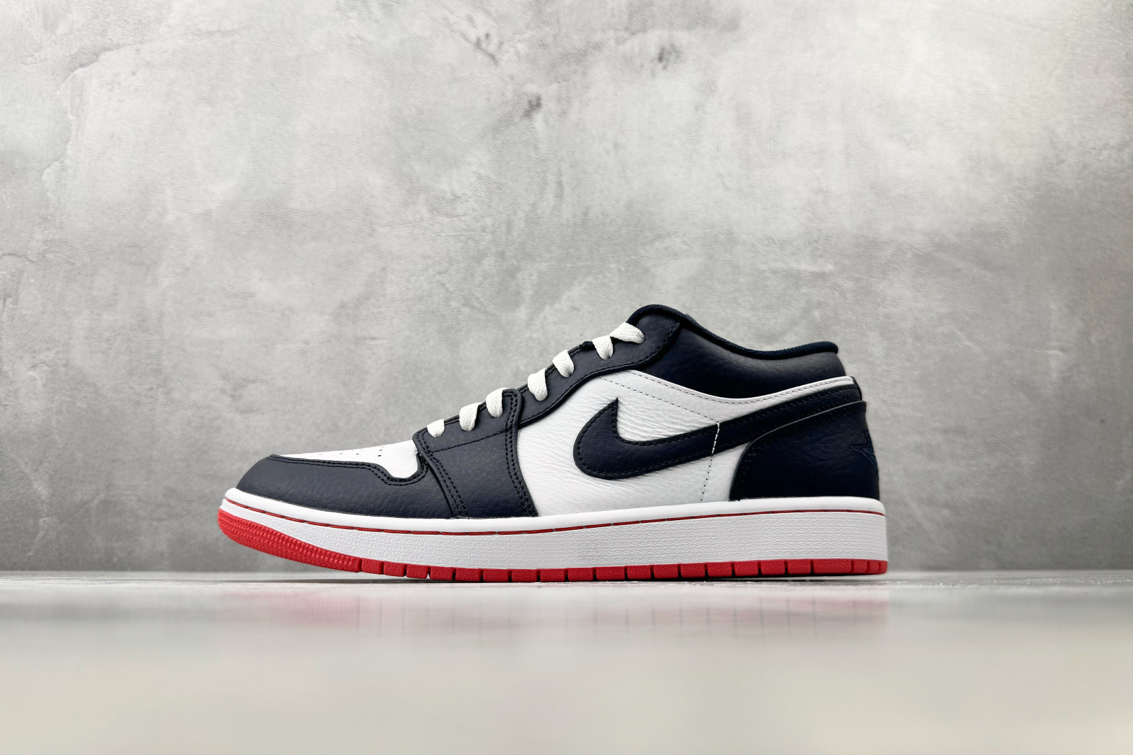 Mok Jordan Air Jordan 1 Retro Low 午夜蓝 货号：-481 尺码：36 36.5 37.