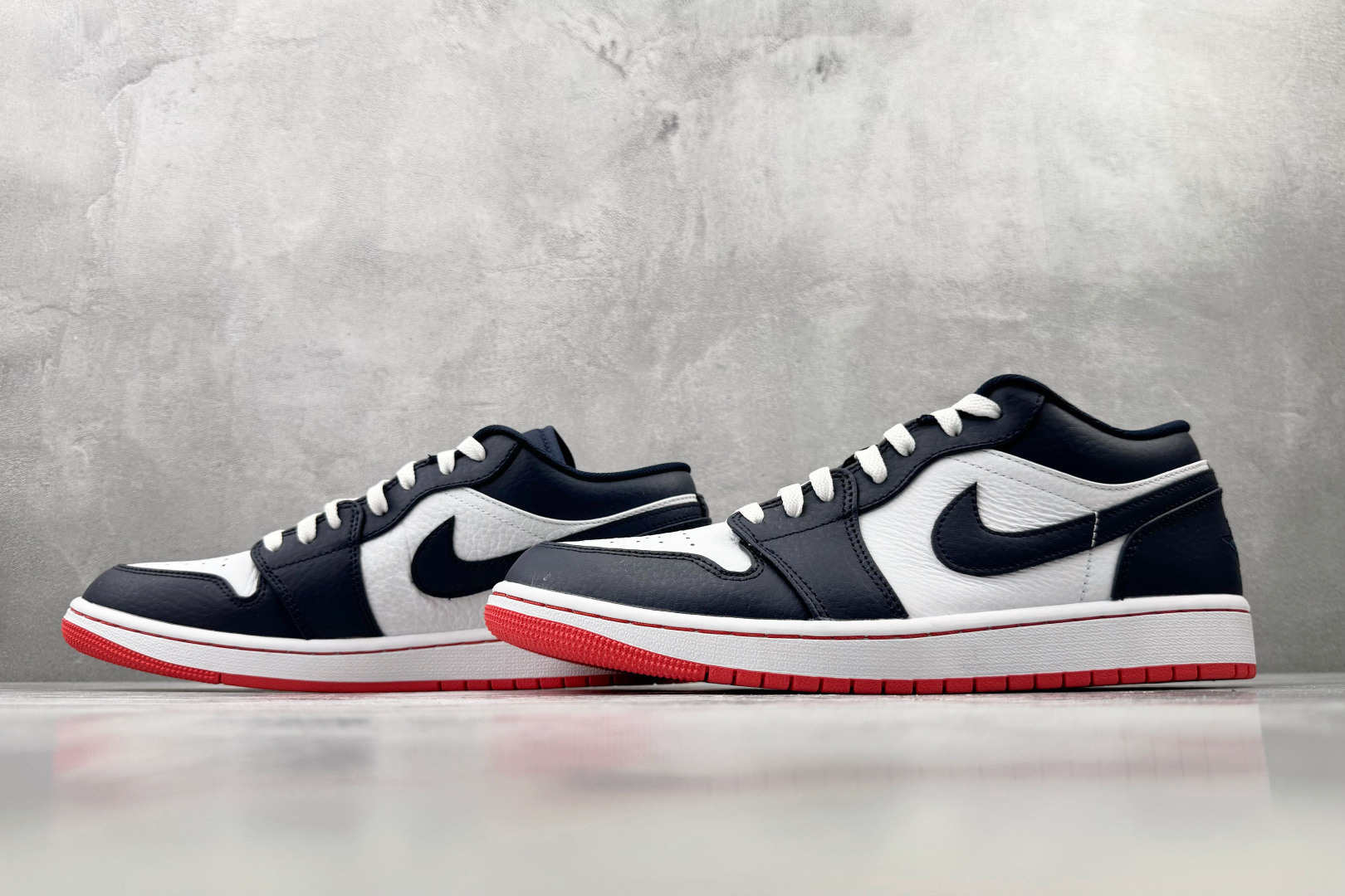 Mok Jordan Air Jordan 1 Retro Low 午夜蓝 货号：-481 尺码：36 36.5 37.
