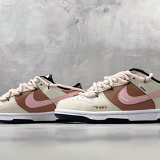 YC 【定制球鞋】Nike Dunk 恋爱日记 白粉 货号:CW1590 100 尺码:35.5 36 36.5 37 YC 【定制球鞋】Nike Dunk 恋爱日记 白粉 货号:CW1590 100 尺码:35.5 36 36.5 37