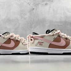 YC 【定制球鞋】Nike Dunk 恋爱日记 白粉 货号:CW1590 100 尺码:35.5 36 36.5 37 YC 【定制球鞋】Nike Dunk 恋爱日记 白粉 货号:CW1590 100 尺码:35.5 36 36.5 37