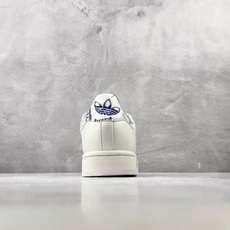 XP/H11 平台专供 adidas originals SUPERSTAR 2 亮白 货号: LB9763 尺码:35 XP/H11 平台专供 adidas originals SUPERSTAR 2 亮白 货号: LB9763 尺码:35