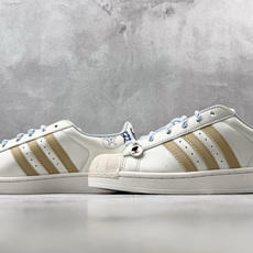 XP/H11 平台专供 adidas originals SUPERSTAR 2 亮白 货号: LB9763 尺码:35 XP/H11 平台专供 adidas originals SUPERSTAR 2 亮白 货号: LB9763 尺码:35