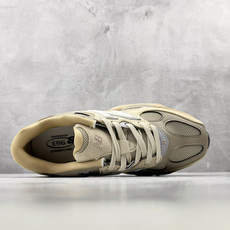 FC 纯原出品 New Balance NB 983 米色 货号:U98339D 尺码:36 36.5 37.5 38 FC 纯原出品 New Balance NB 983 米色 货号:U98339D 尺码:36 36.5 37.5 38