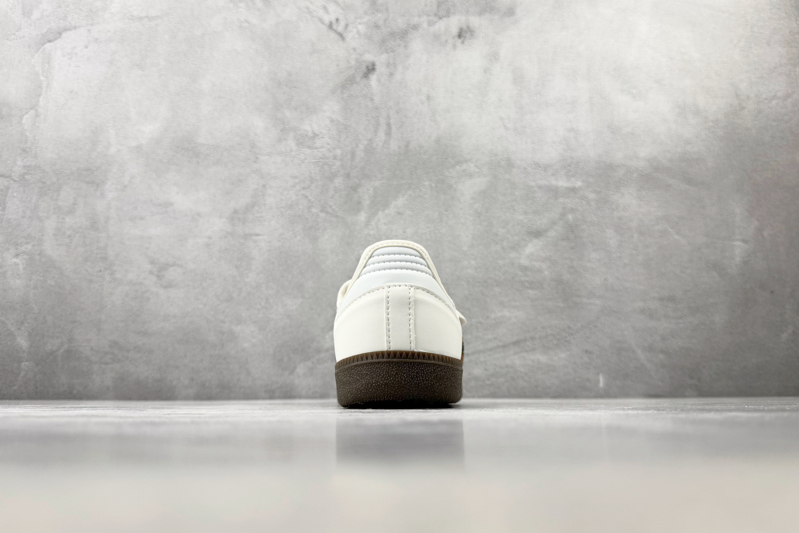 R版 出口订单 adidas originals Samba OG 豹纹 货号：HQ7970 尺码：35.5 36 36