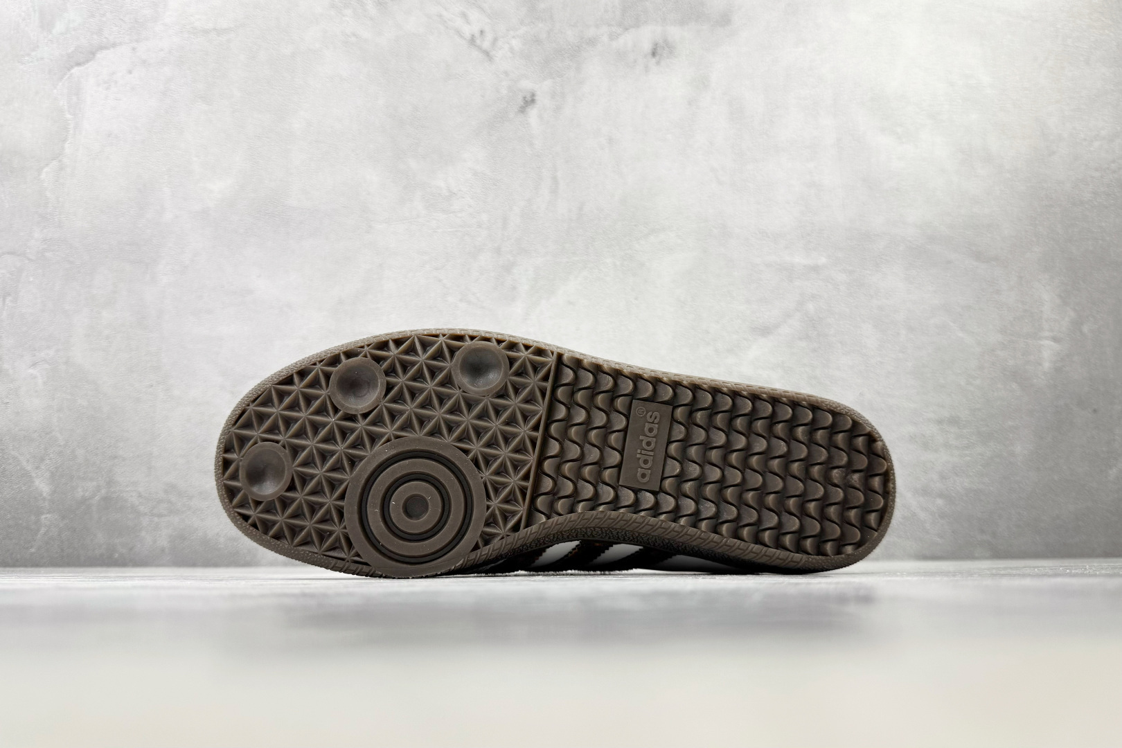 R版 出口订单 adidas originals Samba OG 豹纹 货号：HQ7970 尺码：35.5 36 36