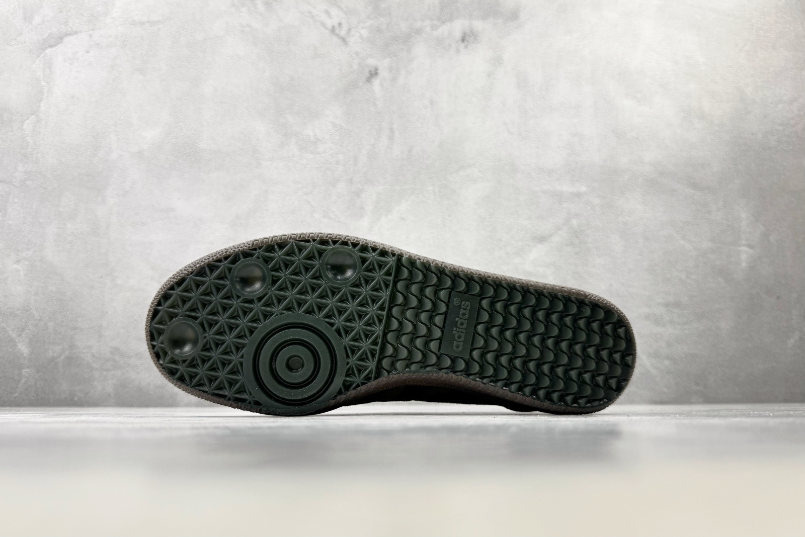 R版 出口订单 adidas originals × SONG FOR THE MUTE Samba 绿黑 货号：H83