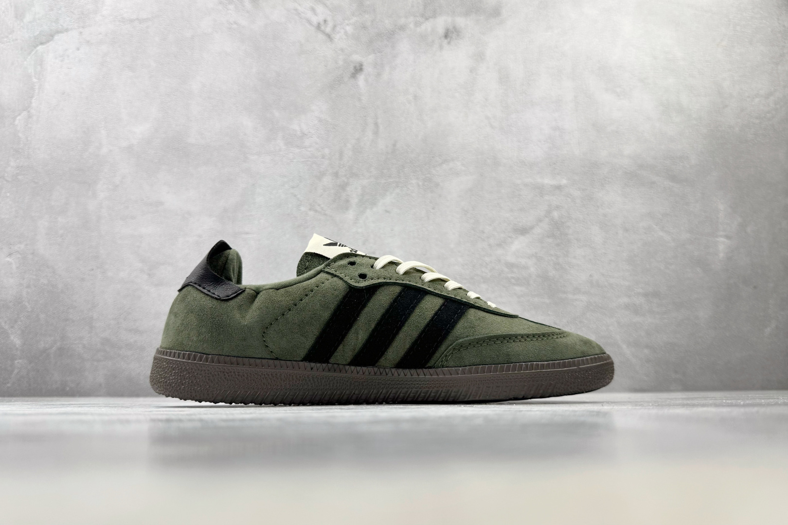 R版 出口订单 adidas originals × SONG FOR THE MUTE Samba 绿黑 货号：H83