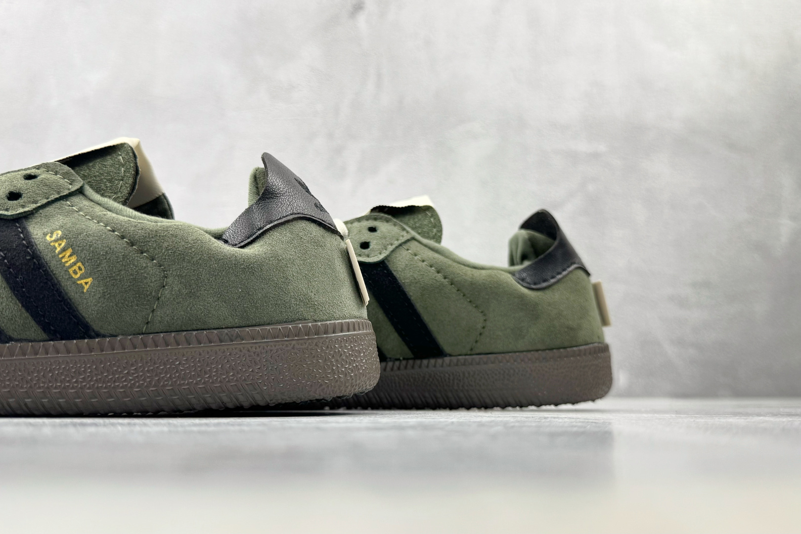 R版 出口订单 adidas originals × SONG FOR THE MUTE Samba 绿黑 货号：H83