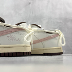 YC Nike Dunk 粉蝶 货号:DD1503 124 尺码:35.5 36 36.5 37.5 38 38.5 3 YC Nike Dunk 粉蝶 货号:DD1503 124 尺码:35.5 36 36.5 37.5 38 38.5 3