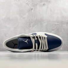 VT 外贸批次 Jordan Air Jordan 1 灰蓝色 货号:-058 尺码:36 36.5 37.5 38 VT 外贸批次 Jordan Air Jordan 1 灰蓝色 货号:-058 尺码:36 36.5 37.5 38