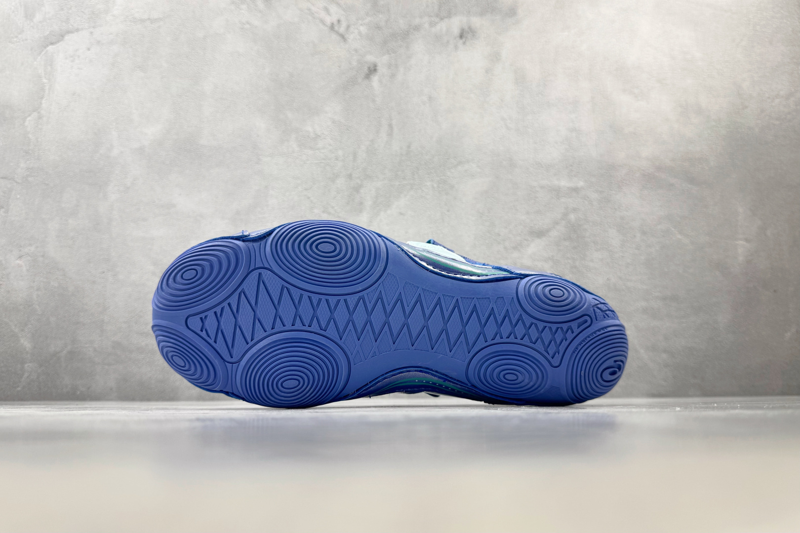 F版 KIKO KOSTADINOV x Asics Gessirit 蓝色 货号：1022A196-400 尺码： 3