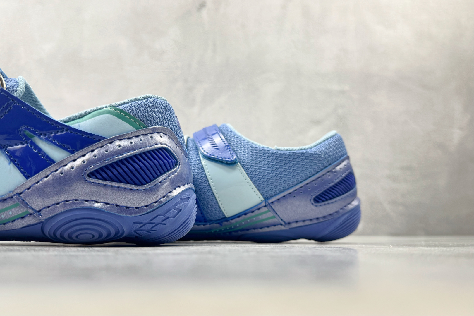 F版 KIKO KOSTADINOV x Asics Gessirit 蓝色 货号：1022A196-400 尺码： 3