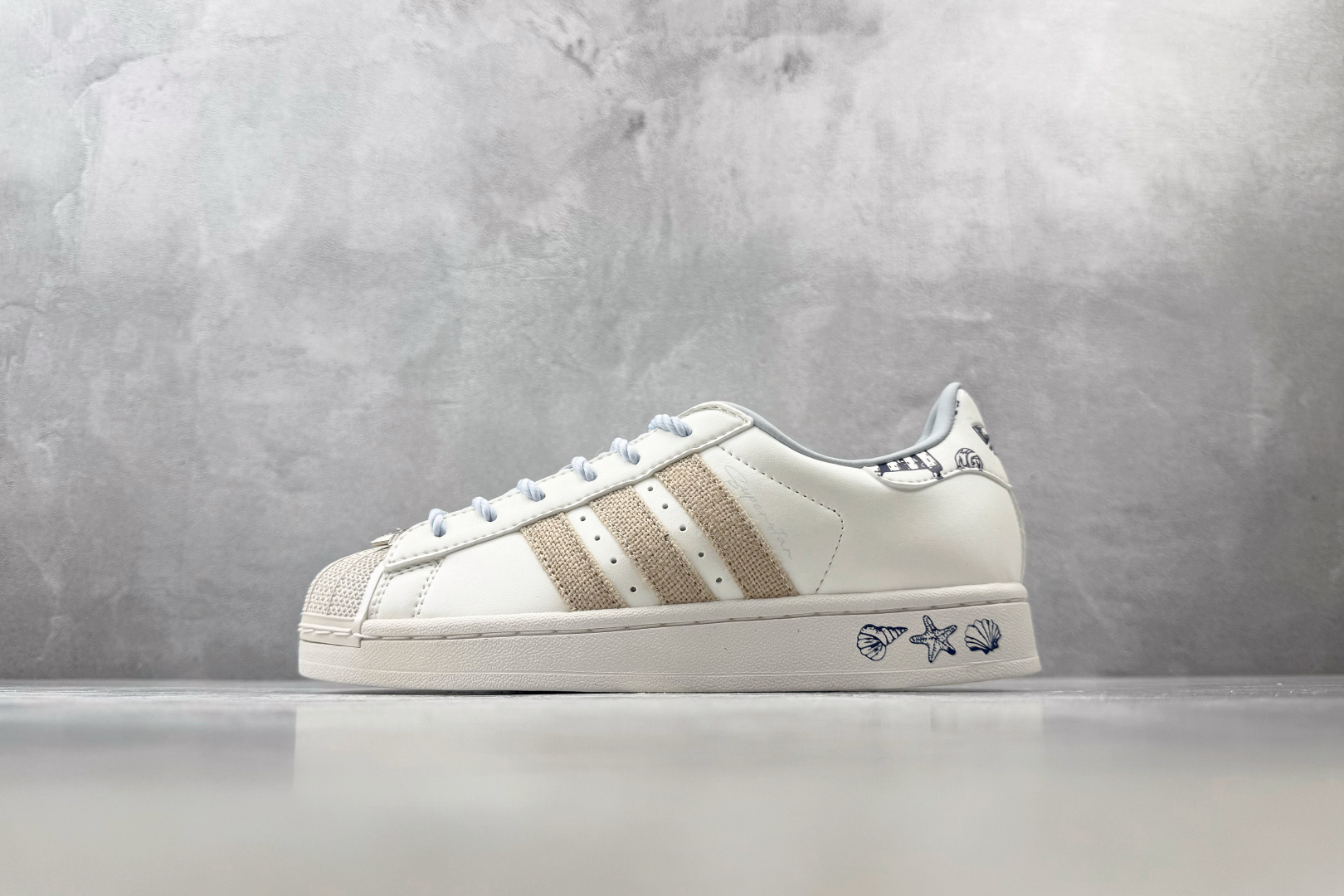 PP adidas originals Superstar 2 亮白 货号：LB9763 尺码：35.5 36 36.5