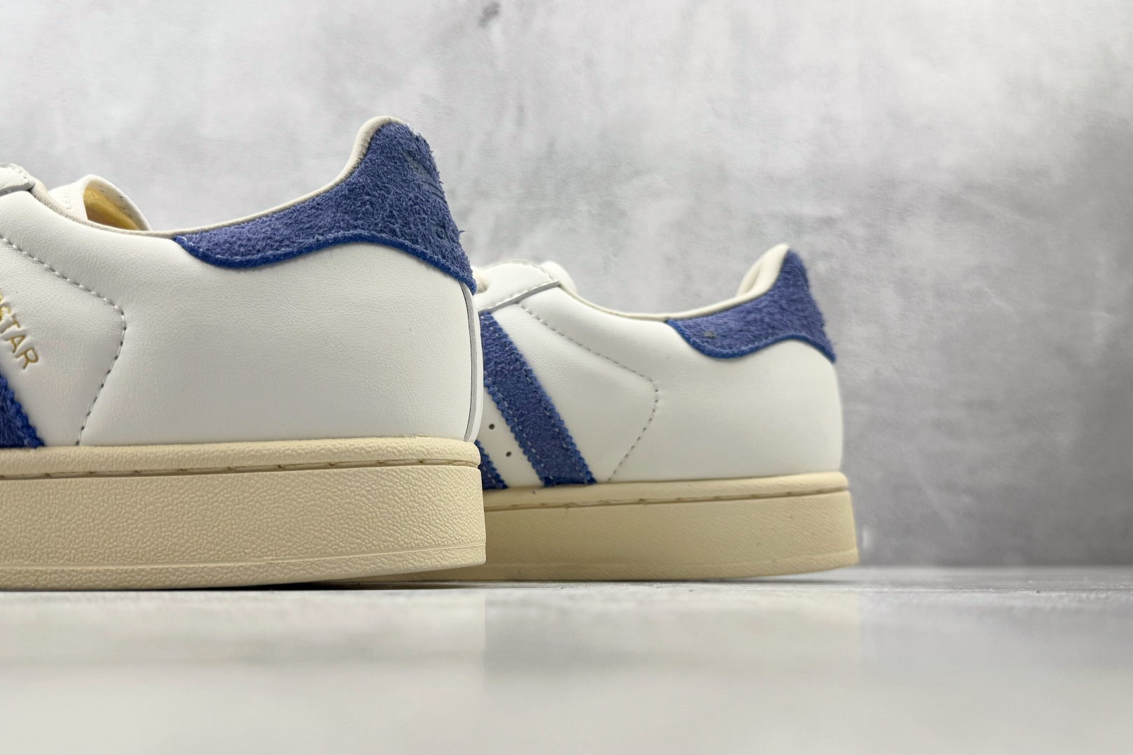 PP adidas originals Superstar 2 白蓝 货号：KZ6732 尺码：35.5 36 36.5