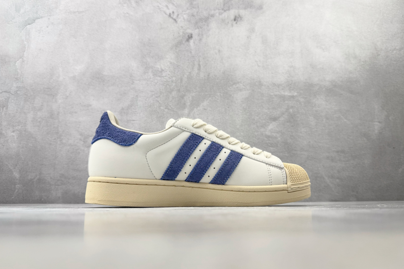 PP adidas originals Superstar 2 白蓝 货号：KZ6732 尺码：35.5 36 36.5
