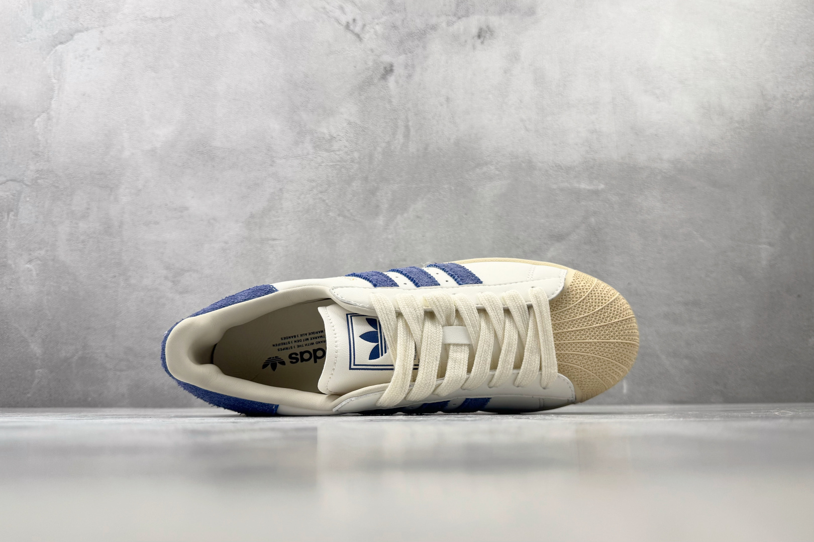 PP adidas originals Superstar 2 白蓝 货号：KZ6732 尺码：35.5 36 36.5