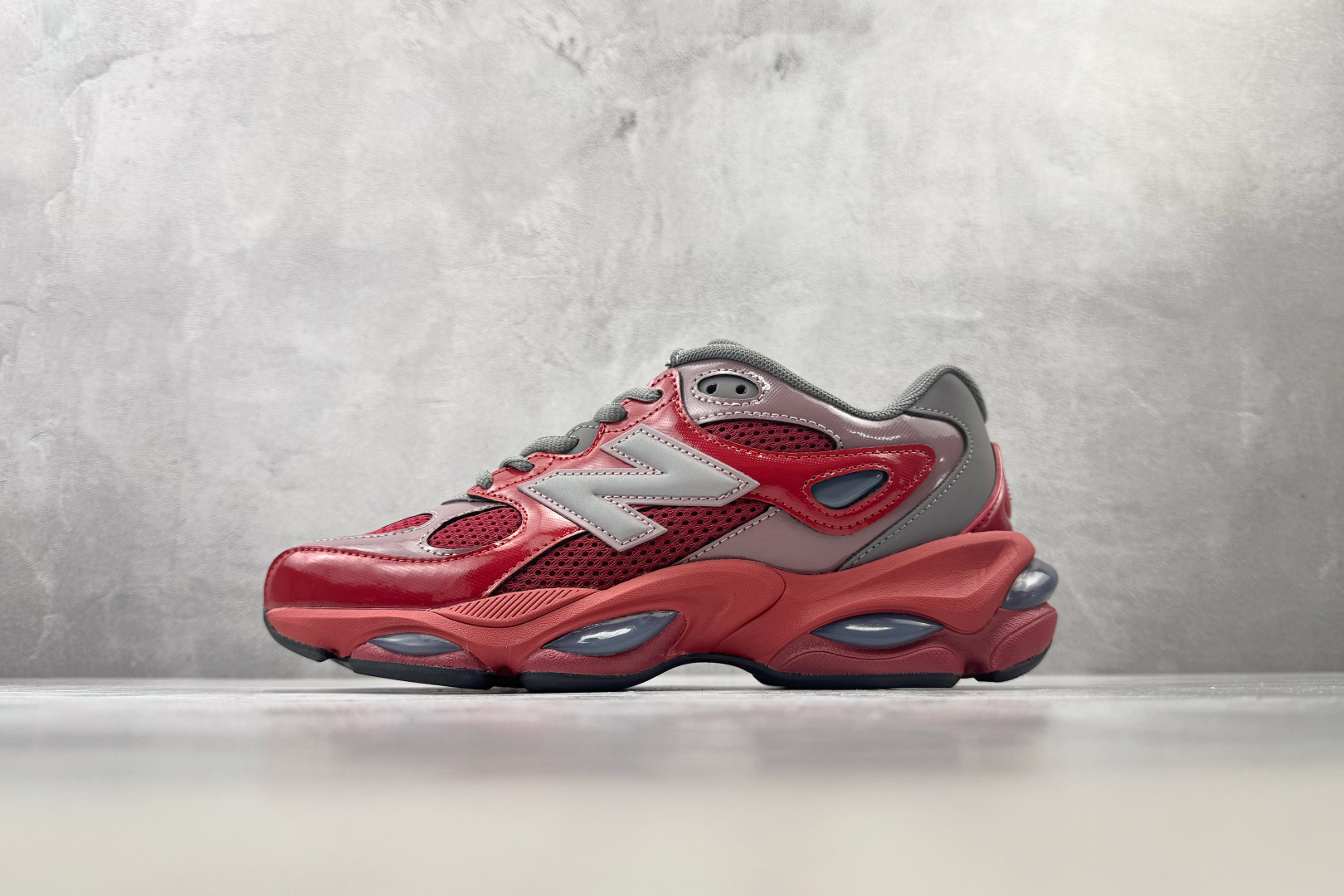 FC 纯原出品 New Balance NB 983 红色 货号：U9831QZ 尺码：36 36.5 37.5 38 
