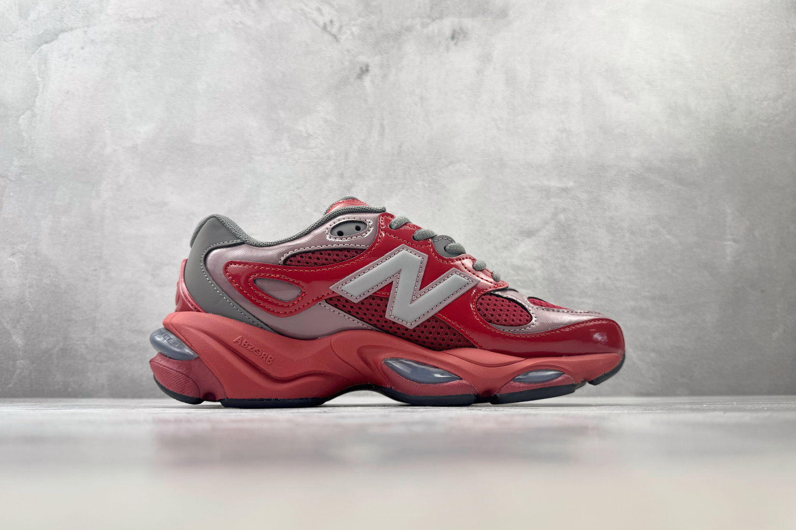 FC 纯原出品 New Balance NB 983 红色 货号：U9831QZ 尺码：36 36.5 37.5 38 