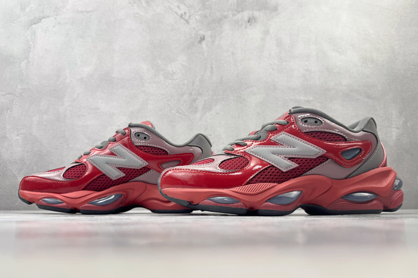 FC 纯原出品 New Balance NB 983 红色 货号：U9831QZ 尺码：36 36.5 37.5 38 