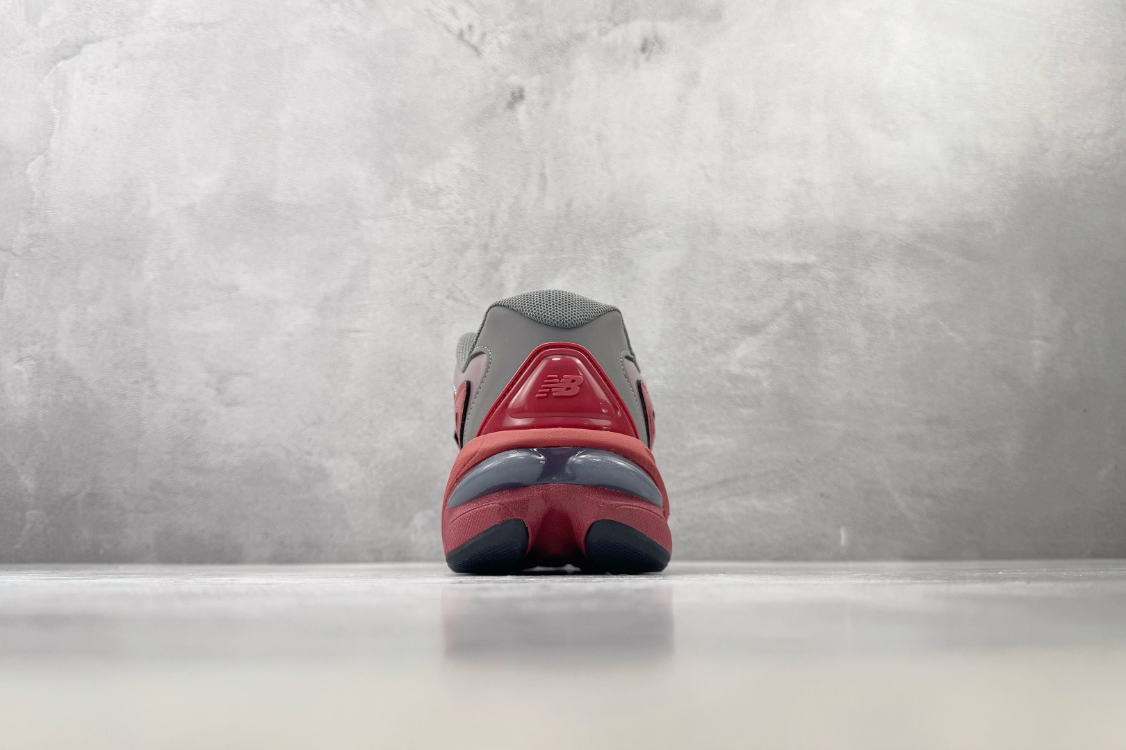 FC 纯原出品 New Balance NB 983 红色 货号：U9831QZ 尺码：36 36.5 37.5 38 