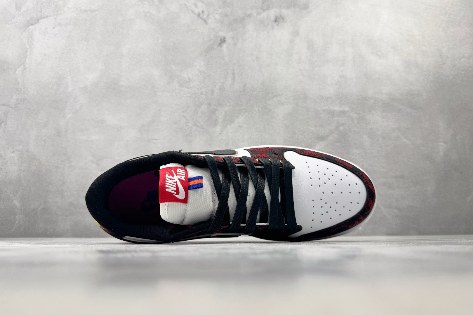 K 版 综合版 Jordan Air Jordan 1 Retro OG Last Dance at the Garde
