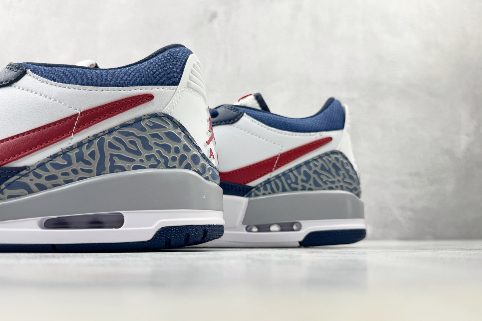 F2 外贸F版最强平替 Jordan Legacy 312 白蓝红 货号：CD7069-164 尺码：36 36.5 3